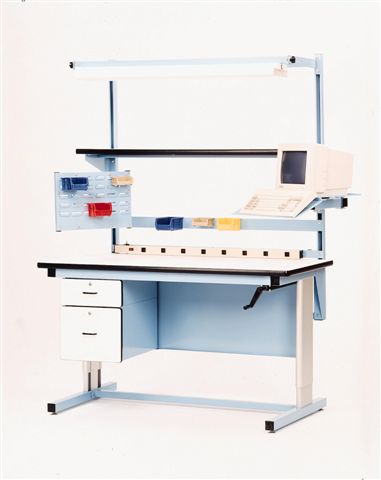 Pro-Line EL-Series Ergo Line Work Bench